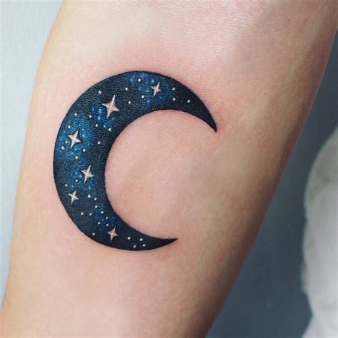 tatuaje de luna|tatuajes de lunas con estrellas.